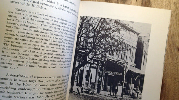 The Journal of Arizona History (Summer 1973, Volume 14) [Paperback] Multiple authors and C. L. Sonnichsen - Wide World Maps & MORE!