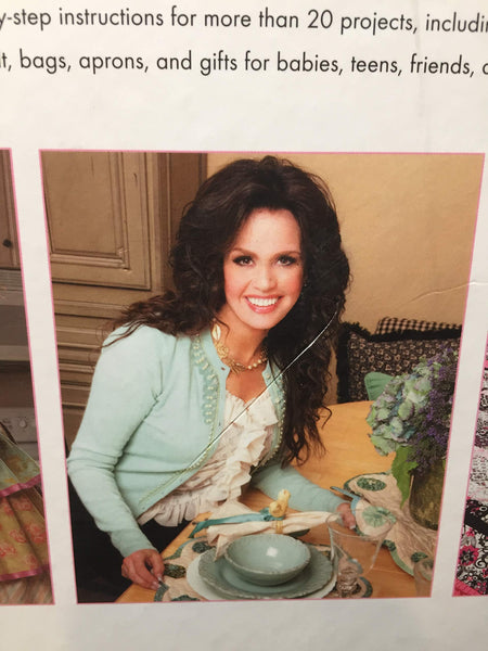 Marie Osmond's Heartfelt Giving: Sew and Quilt for Family and Friends Osmond, Marie - Wide World Maps & MORE!