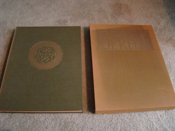 The Book of Kells: Reproductions from the manuscript in Trinity College, Dublin (Slipcased) [Hardcover] Henry, Francoise. - Wide World Maps & MORE!