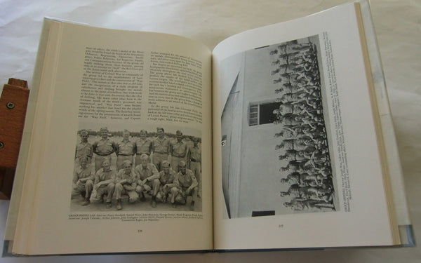 Flight of the Liberators: The Story of the Four Hundred and Fifty-Fourth Bombardment Group Barker, John - Wide World Maps & MORE!