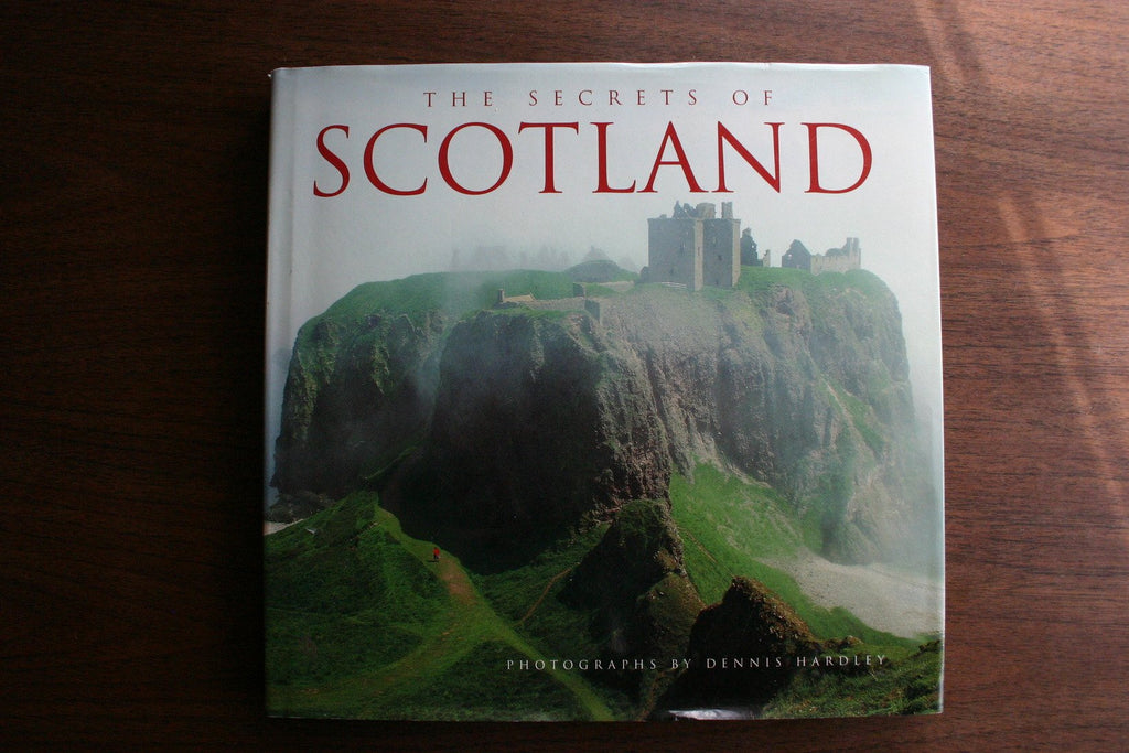 The Secrets of Scotland [Hardcover] [Hardcover] Hardley Dennis - Wide World Maps & MORE!